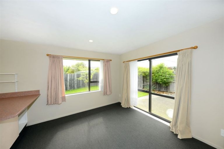 Photo of property in 130 Saint Johns Street, Bromley, Christchurch, 8062