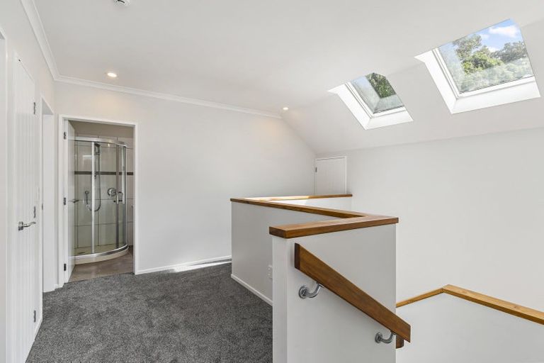 Photo of property in 35a Mandalay Terrace, Khandallah, Wellington, 6035