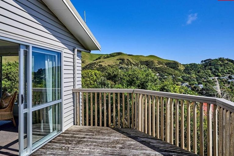 Photo of property in 51 Sea Vista Drive, Pukerua Bay, 5026
