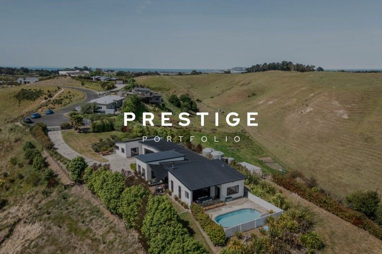 Photo of property in 32 Quarry Ridge, Poraiti, Napier, 4182