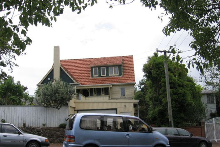 Photo of property in 106 Clonbern Road, Remuera, Auckland, 1050