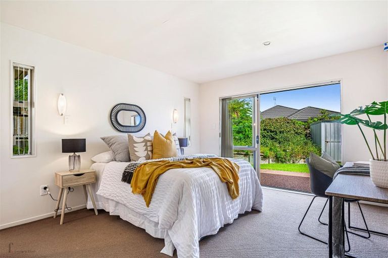 Photo of property in 15 Pyrite Street, Westgate, Auckland, 0614