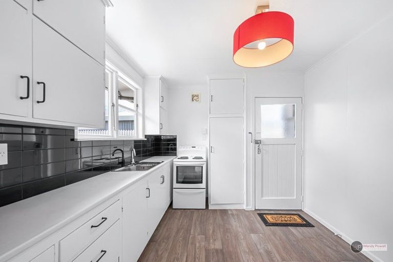 Photo of property in 30a Benge Crescent, Clouston Park, Upper Hutt, 5018