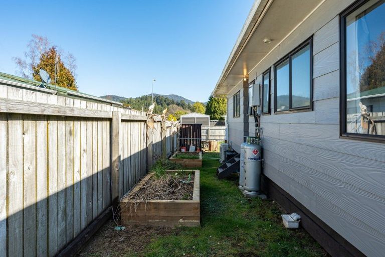Photo of property in 68 Rangiamohia Road, Turangi, 3334
