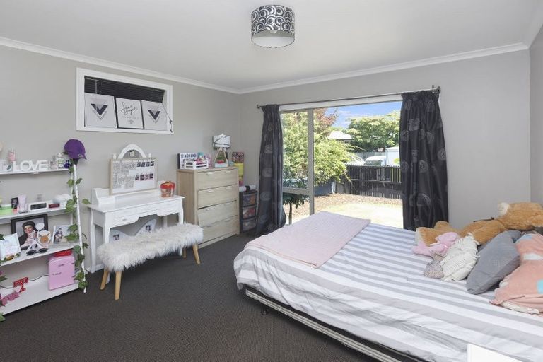 Photo of property in 11 Shearer Avenue, Papanui, Christchurch, 8052