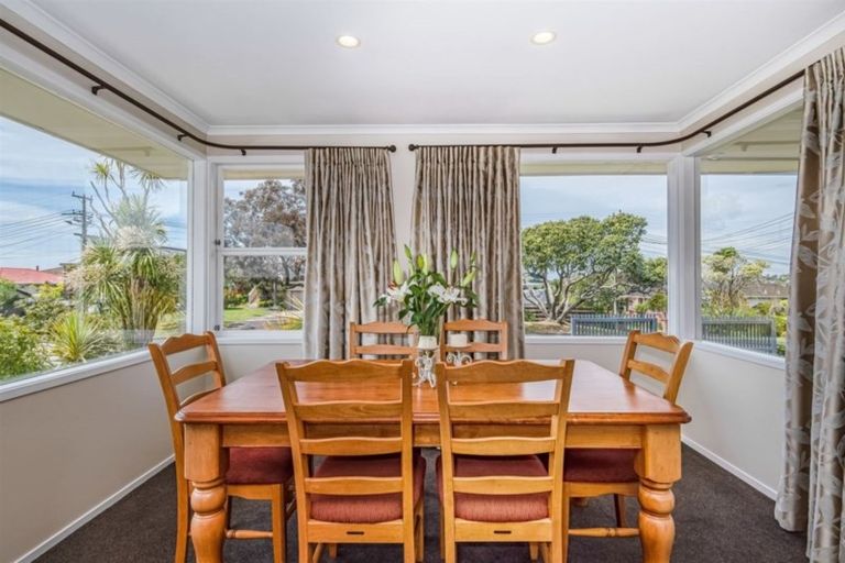 Photo of property in 1/8 Folkestone Street, Murrays Bay, Auckland, 0630