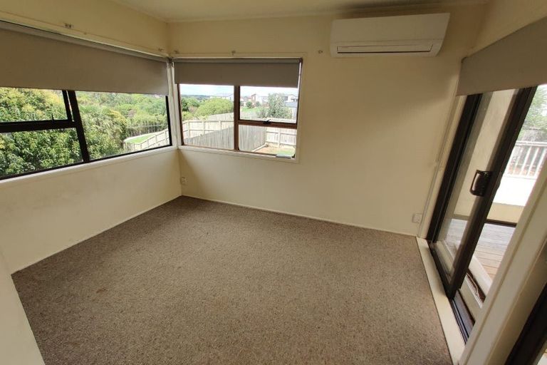 Photo of property in 31 Leaver Place, Weymouth, Auckland, 2103