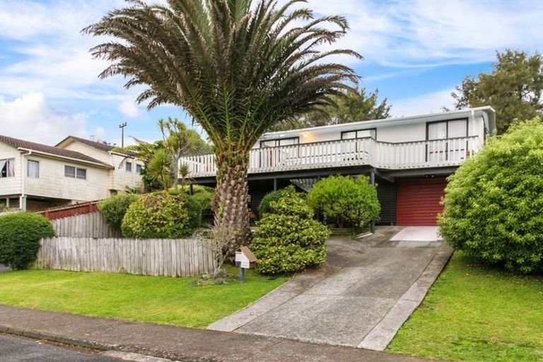 Photo of property in 2/84a Captain Scott Road, Glen Eden, Auckland, 0602