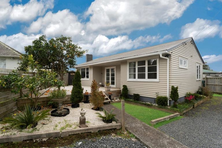 Photo of property in 5 Tui Crescent, Manurewa, Auckland, 2102