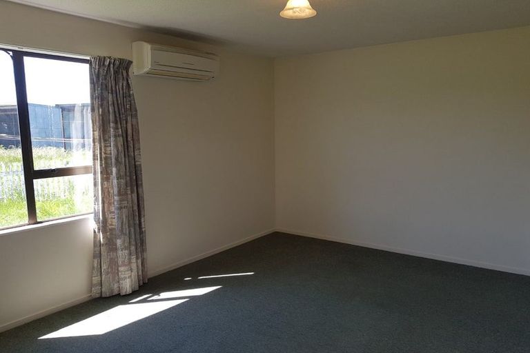 Photo of property in 163 Johns Road, Rangiora, 7400