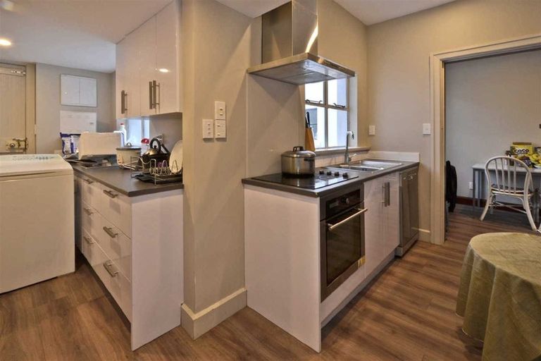 Photo of property in 4/952 Colombo Street, St Albans, Christchurch, 8014