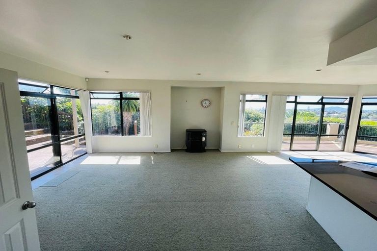 Photo of property in 3 Amante Crescent, Mairangi Bay, Auckland, 0630