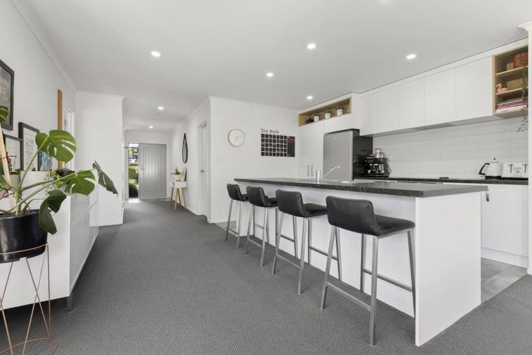 Photo of property in 518a Manutahi Road, Lepperton, New Plymouth, 4373