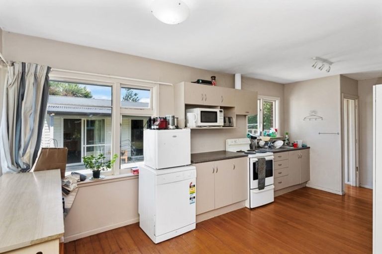 Photo of property in 9 Gladson Avenue, Sockburn, Christchurch, 8042
