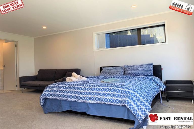 Photo of property in 9 Elliott Avenue, Bayview, Auckland, 0629