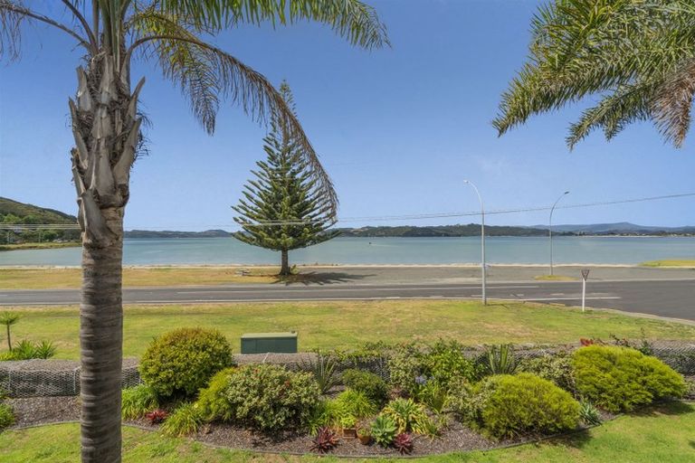 Photo of property in 27/1 Centennial Drive, Whitianga, 3510