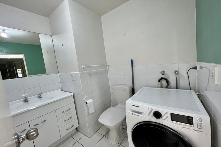 Photo of property in 1/24 Hobart Street, Miramar, Wellington, 6022