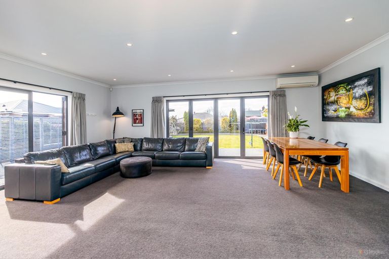 Photo of property in 6 Mowbray Street, Watlington, Timaru, 7910