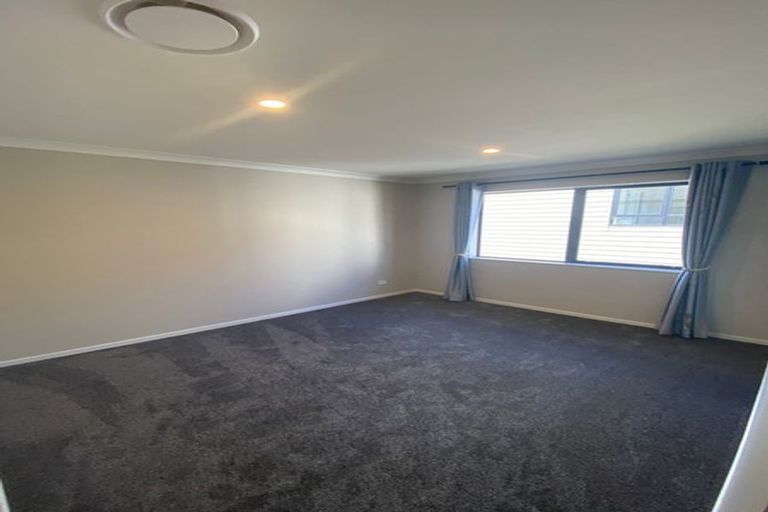 Photo of property in 9 Bendridge Street, Flat Bush, Auckland, 2019