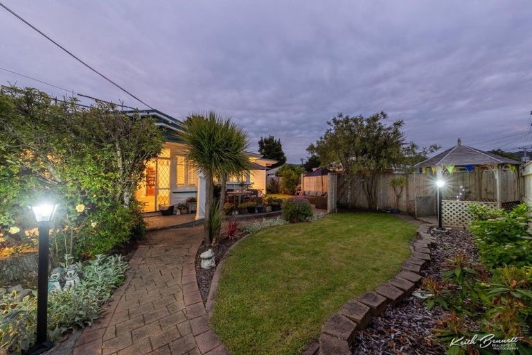 Photo of property in 48 Ararino Street, Trentham, Upper Hutt, 5018