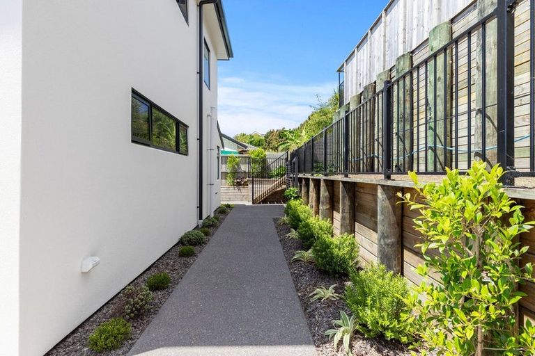 Photo of property in 10 Winspear Place, Omokoroa, 3114