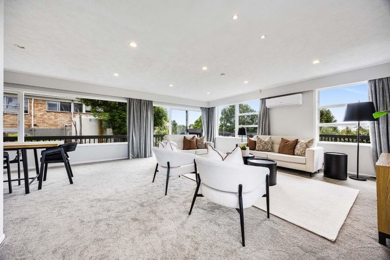Photo of property in 142 Glamorgan Drive, Torbay, Auckland, 0630