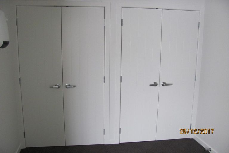 Photo of property in 12 Meadowvale Avenue, Forrest Hill, Auckland, 0620