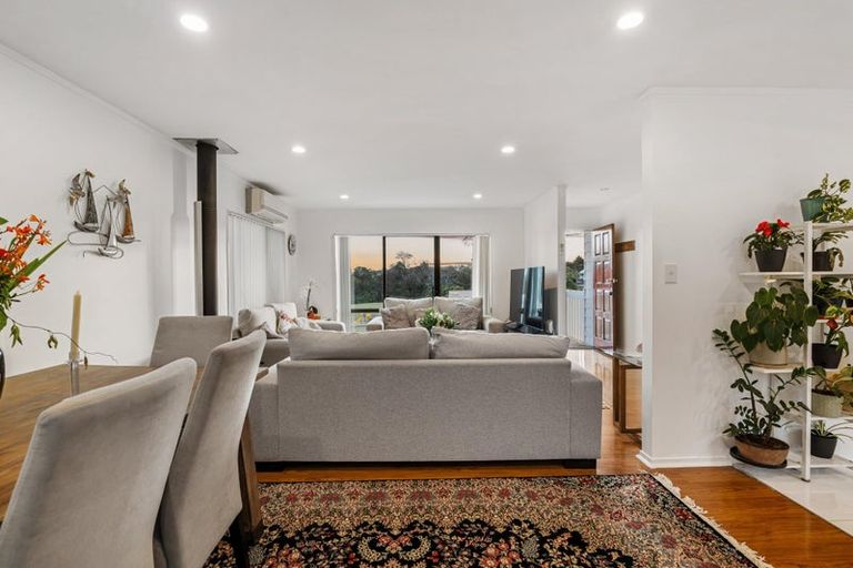 Photo of property in 88b West Harbour Drive, West Harbour, Auckland, 0618