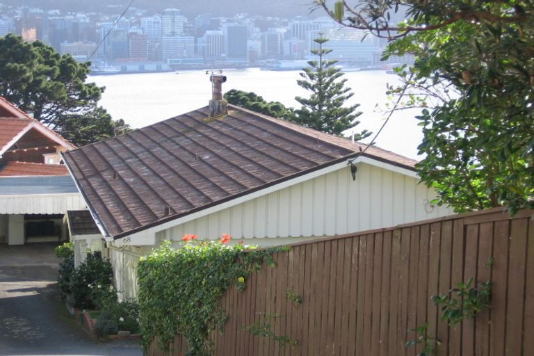 Photo of property in 68 The Crescent, Roseneath, Wellington, 6011