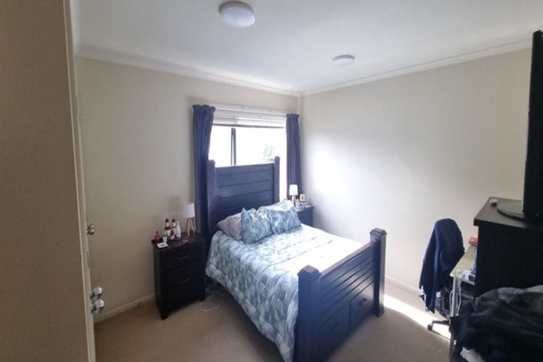 Photo of property in 47 Tiri Tiri Road, Birkdale, Auckland, 0626