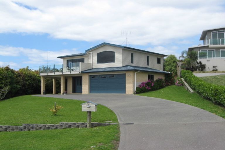 Photo of property in 55 Tindalls Bay Road, Tindalls Beach, Whangaparaoa, 0930
