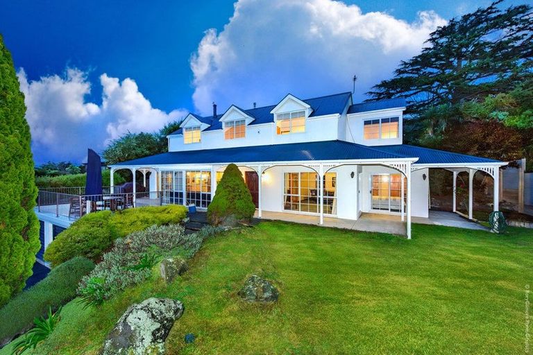 Photo of property in 411 Cashmere Road, Westmorland, Christchurch, 8025