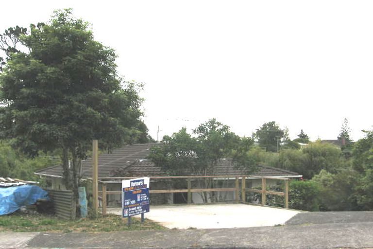 Photo of property in 2/30 Paramu Avenue, Birkdale, Auckland, 0626