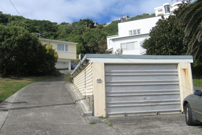 Photo of property in 58 Kinghorne Street, Strathmore Park, Wellington, 6022