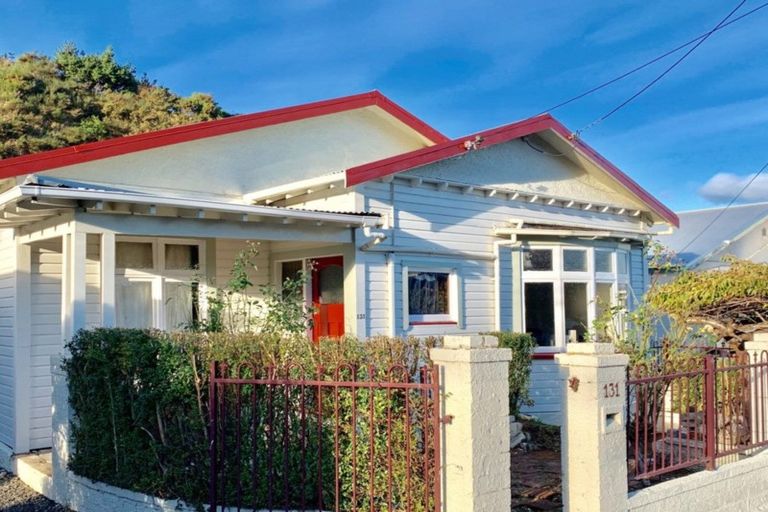 Photo of property in 131 Glen Road, The Glen, Dunedin, 9011