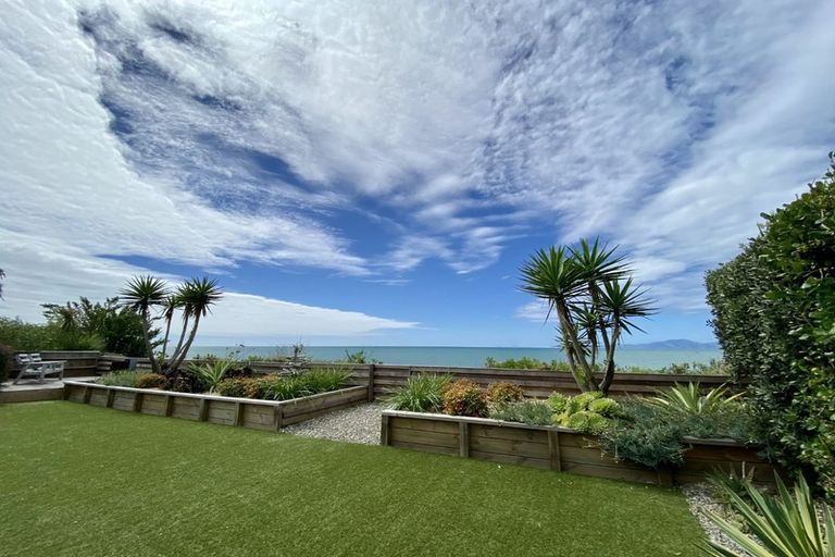 Photo of property in 182 Stafford Drive, Ruby Bay, Mapua, 7005