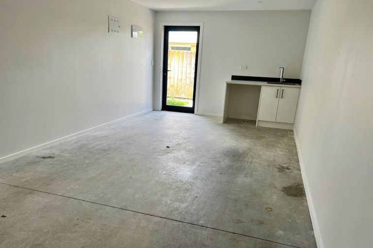 Photo of property in 1136b Heaphy Terrace, Fairfield, Hamilton, 3214