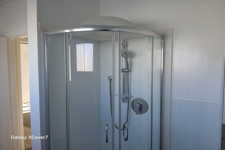 Photo of property in 2/62 Cuba Street, Petone, Lower Hutt, 5012