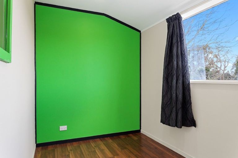 Photo of property in 24 Wilkin Street, Rotherham, 7379