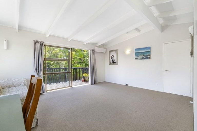 Photo of property in 19 Chrisarda Place, Red Hill, Papakura, 2110