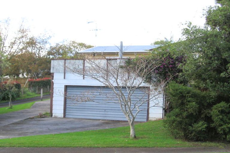 Photo of property in 22 Gilshennan Valley, Red Beach, 0932