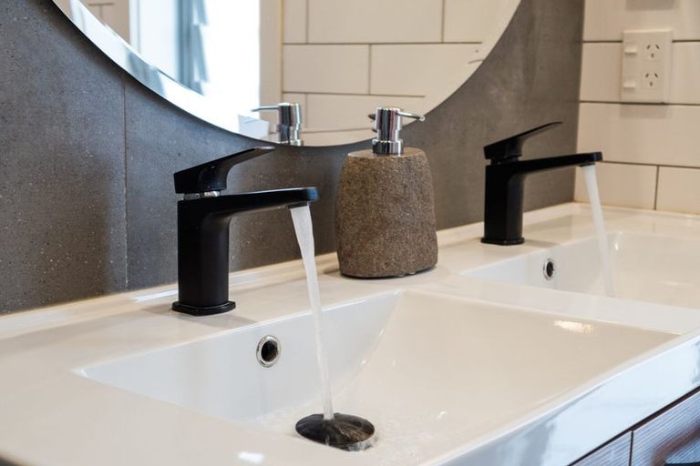 Photo of property in 32a Hardie Street, Hokowhitu, Palmerston North, 4410