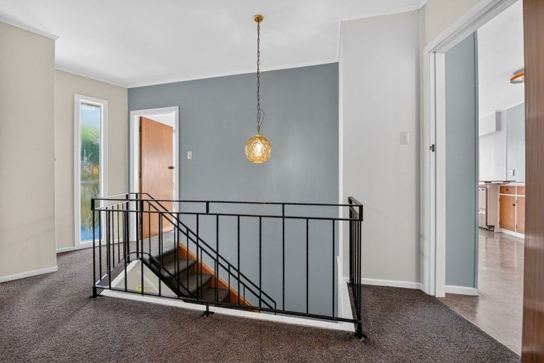 Photo of property in 46 Russleigh Drive, Dinsdale, Hamilton, 3204