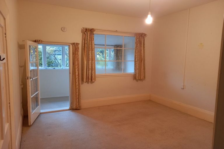 Photo of property in 204 Riccarton Road, Riccarton, Christchurch, 8041