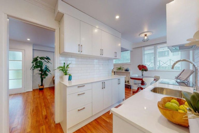 Photo of property in 1 Norrie Place, Putaruru, 3411