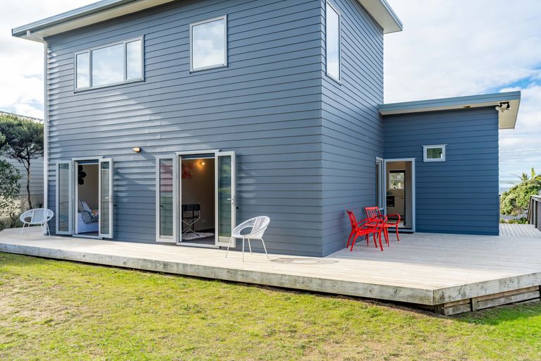 Photo of property in 38 Cheviot Street, Mangawhai Heads, Mangawhai, 0505