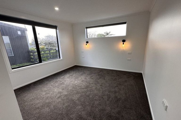 Photo of property in 49a Constable Road, Waiuku, 2123