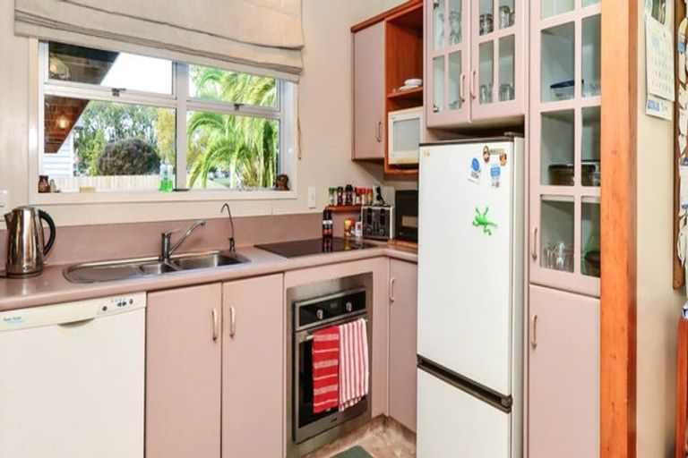 Photo of property in 6 Wye Street, Frankton, Hamilton, 3204