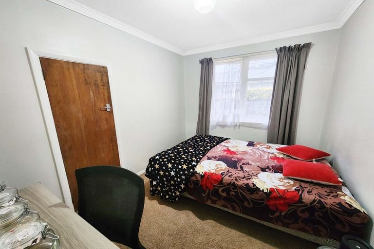 Photo of property in 8 Kiwi Street, Heretaunga, Upper Hutt, 5018