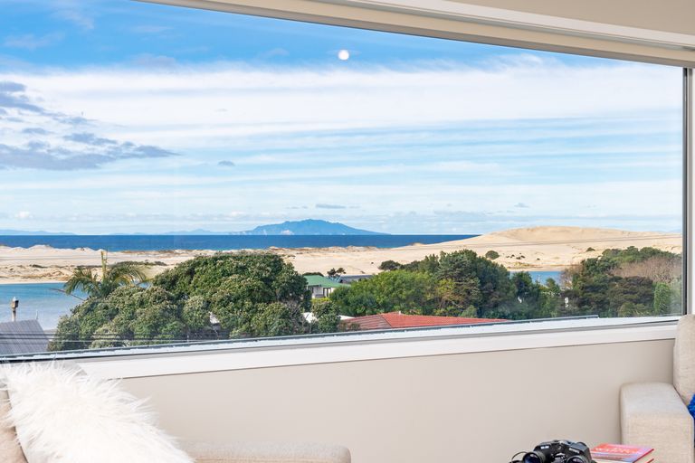 Photo of property in 38 Cheviot Street, Mangawhai Heads, Mangawhai, 0505